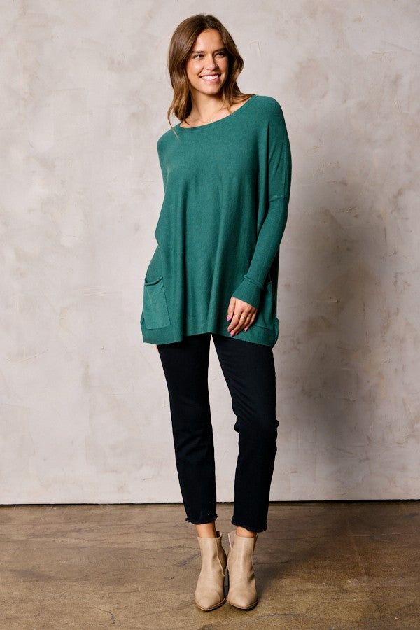 Oversized Sweater with Front Pockets in Hunter Green