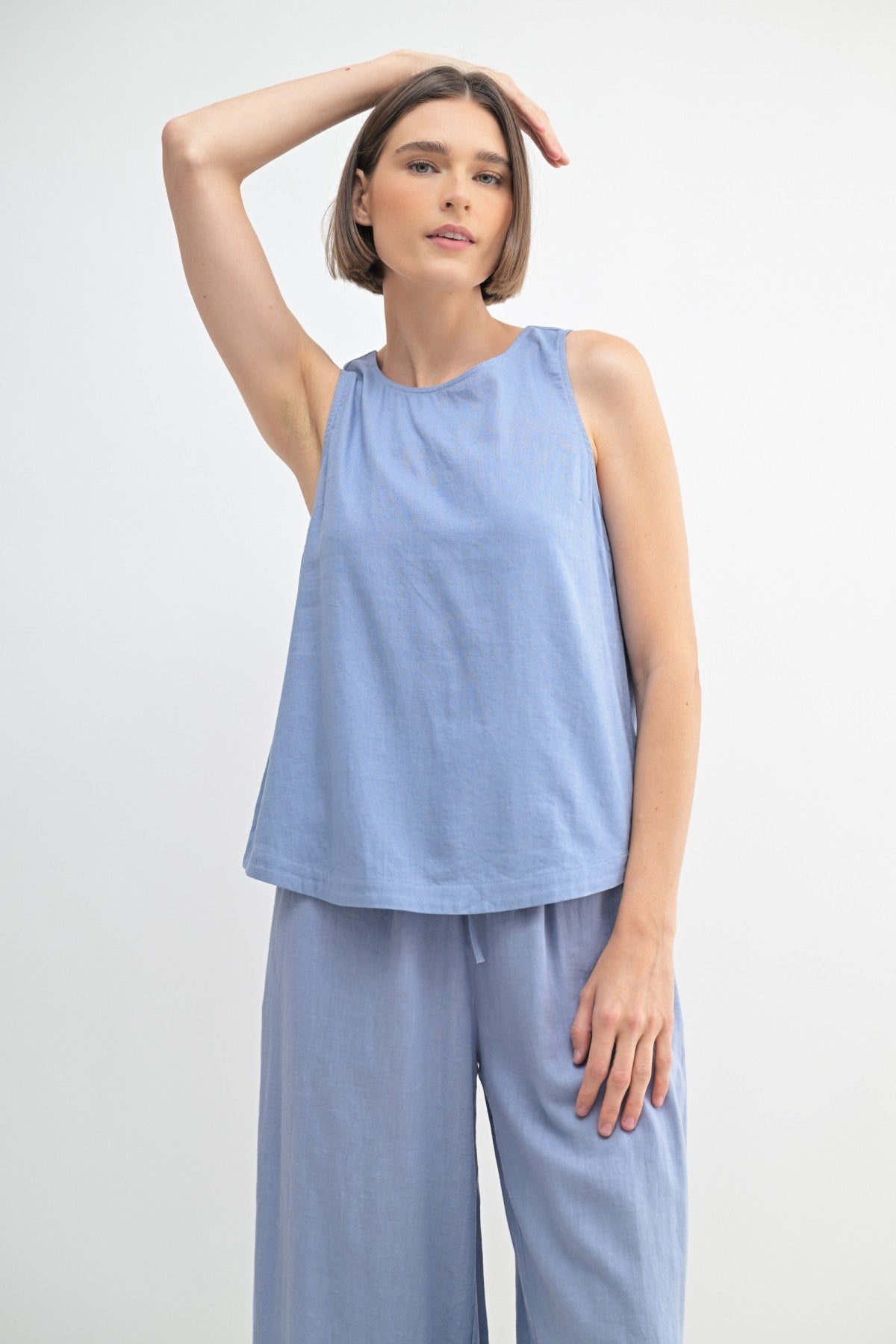 Linen Blend Back V-Cut Top
