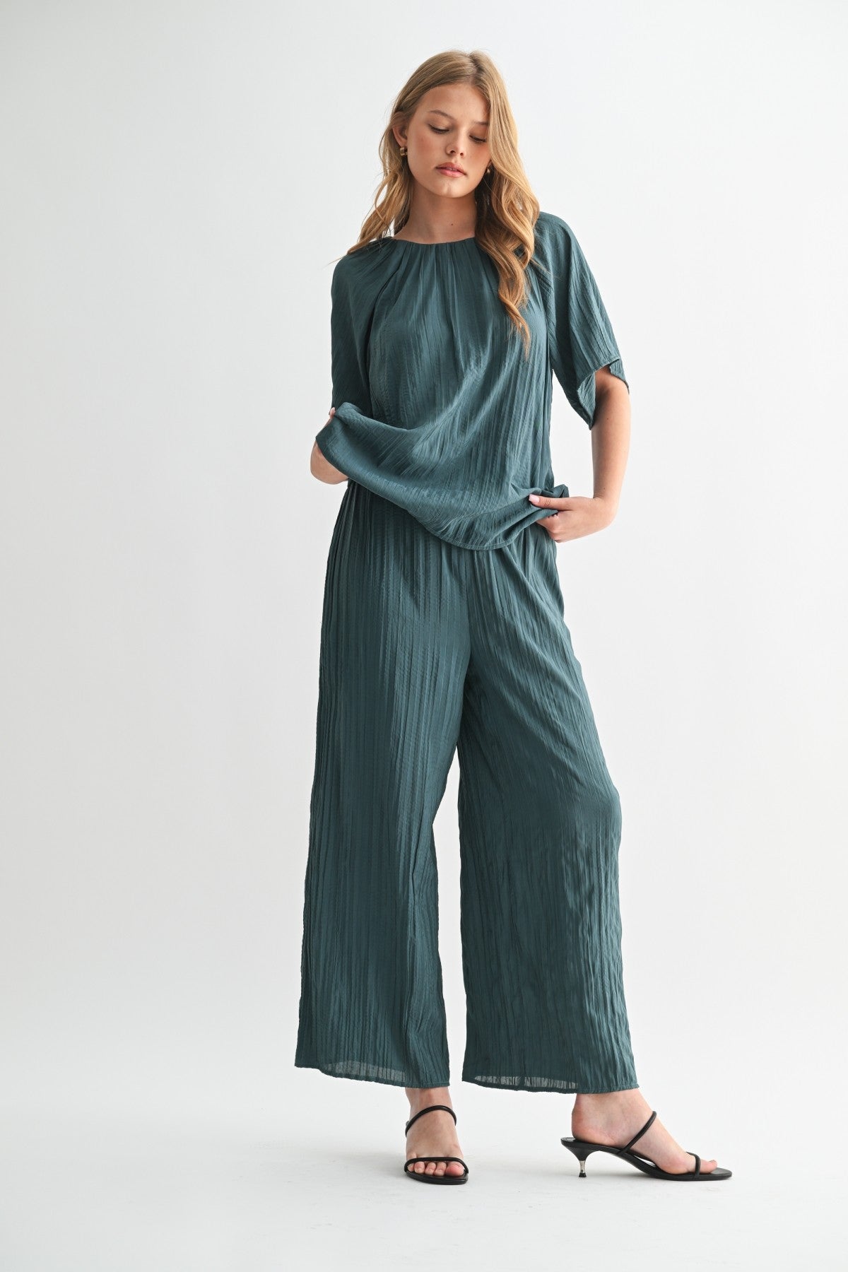 Crinkle Pants in Hunter Green