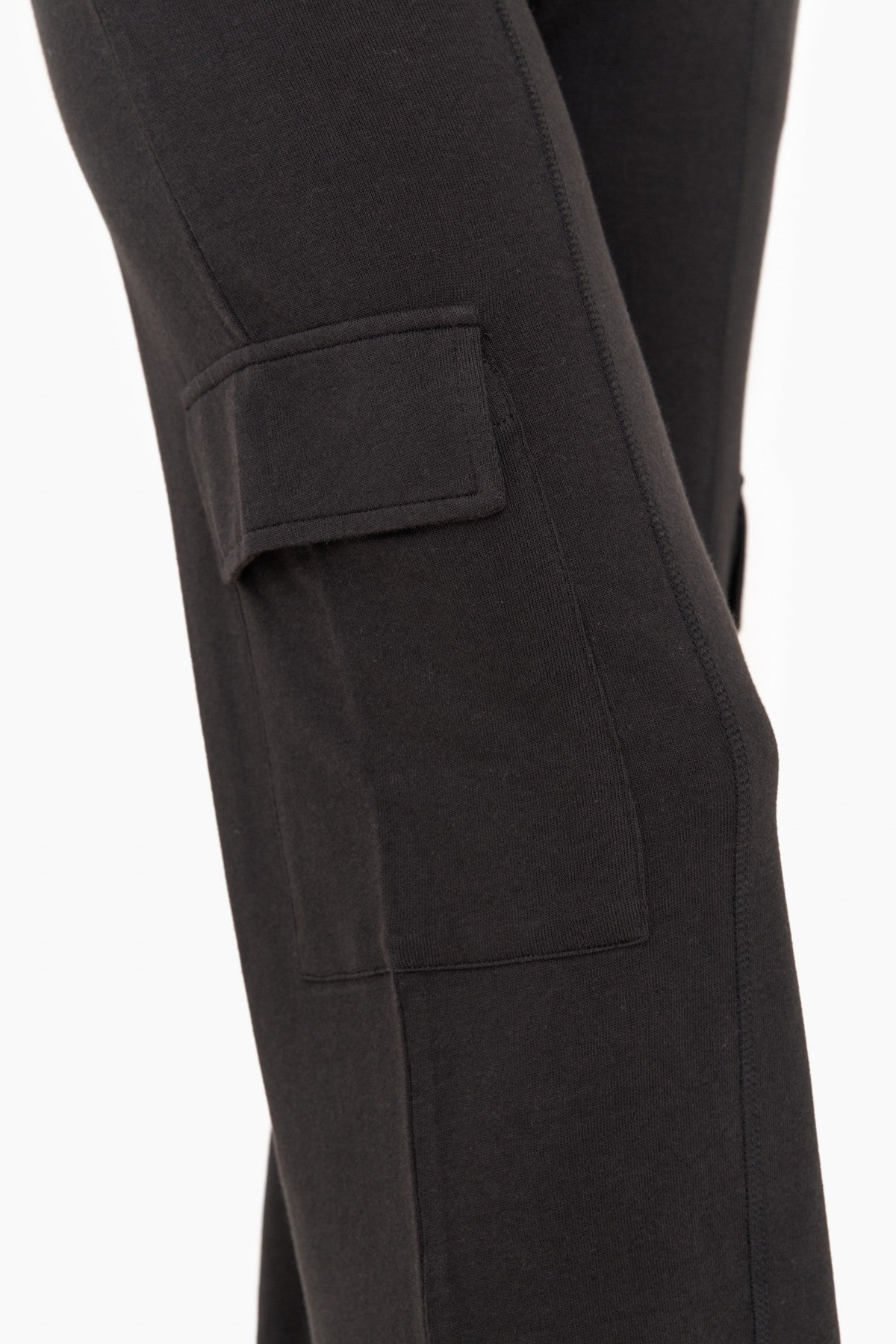 Wide Leg Cargo Pants in Black