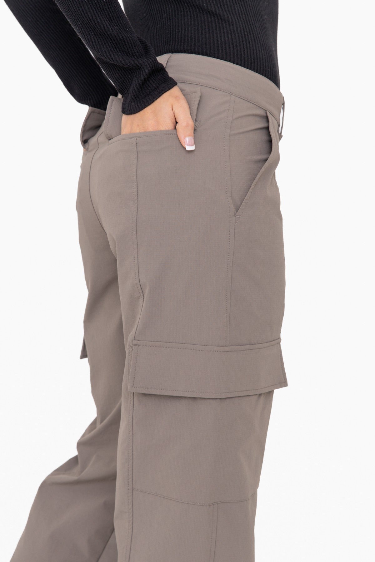 Kelsey's Cargo Pants in Olive