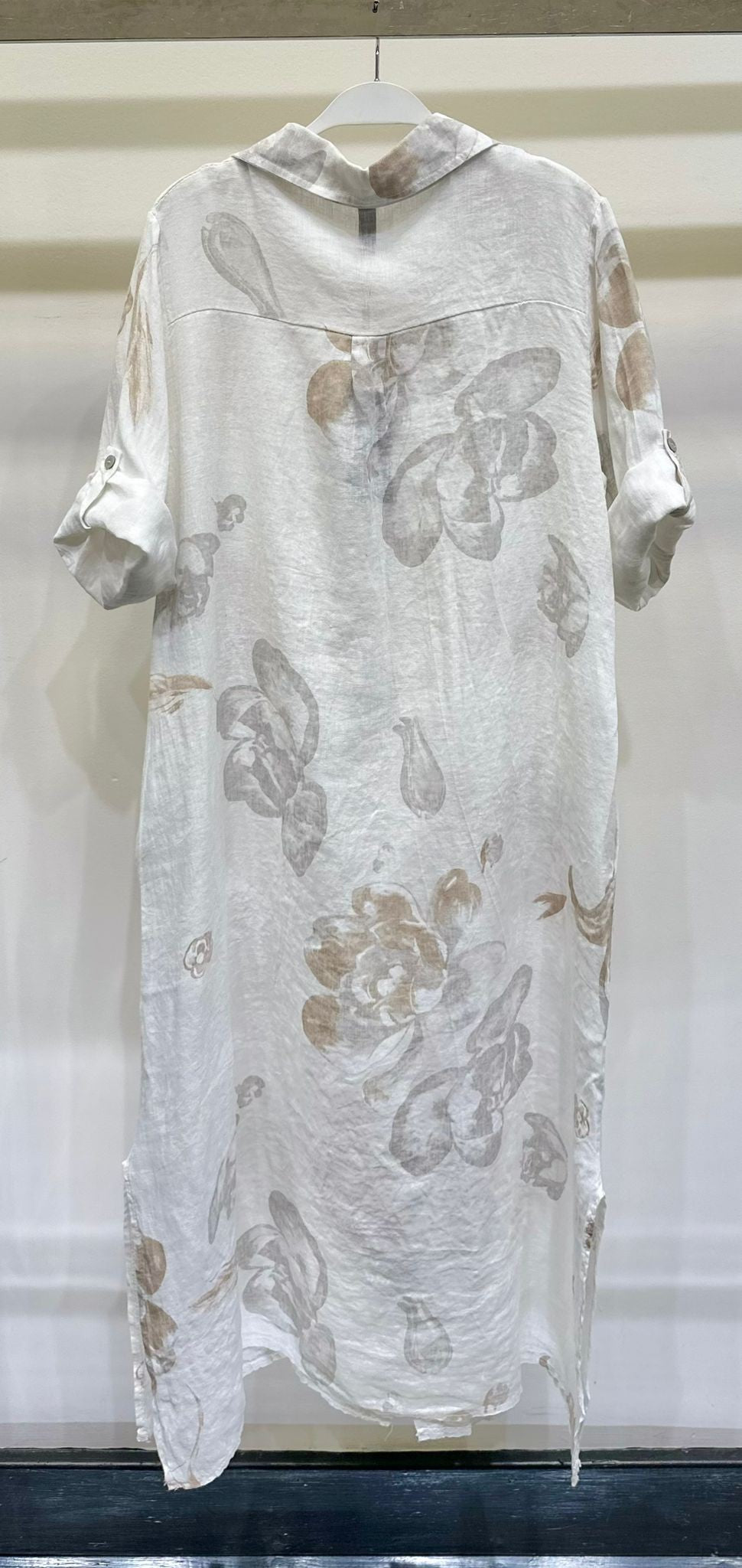 Tulip Floral Italian Linen Dress in White/Beige