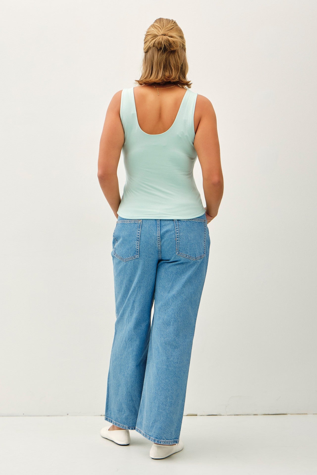 Curvy Tank Top