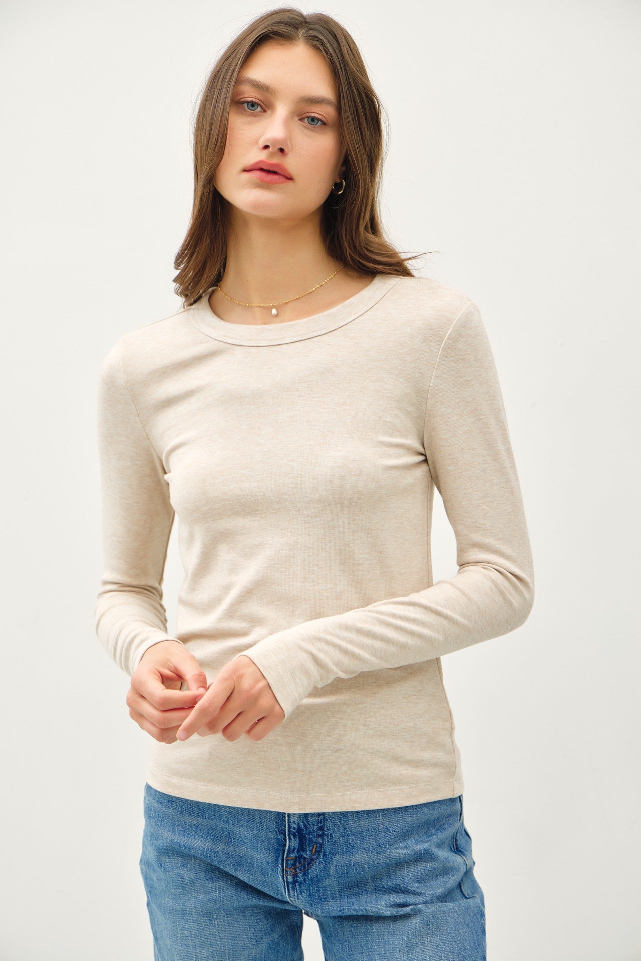 Round Neck Basic Long Sleeve Tee