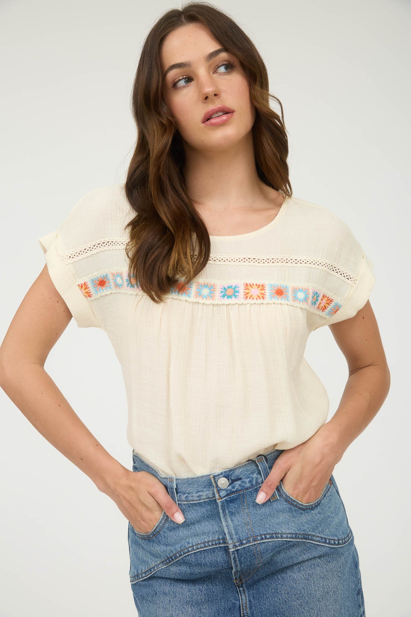 Crochet Detail Lace Trim Top in Cream