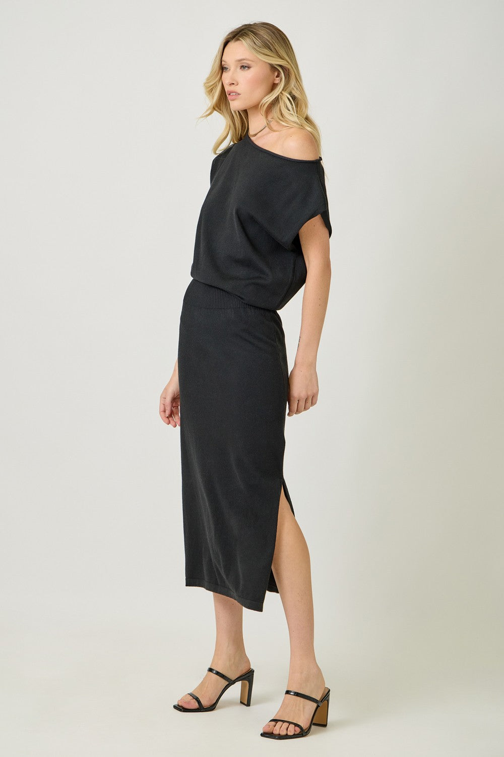 Sleeveless Sweater Dress