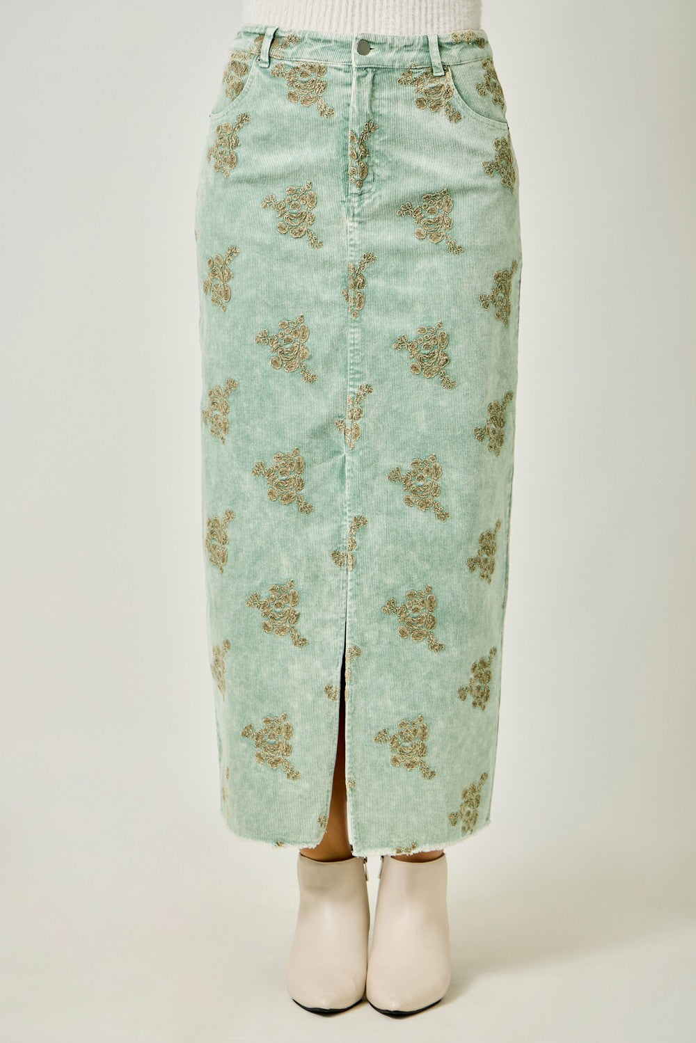 Embroidered Front Slit Corduroy Skirt