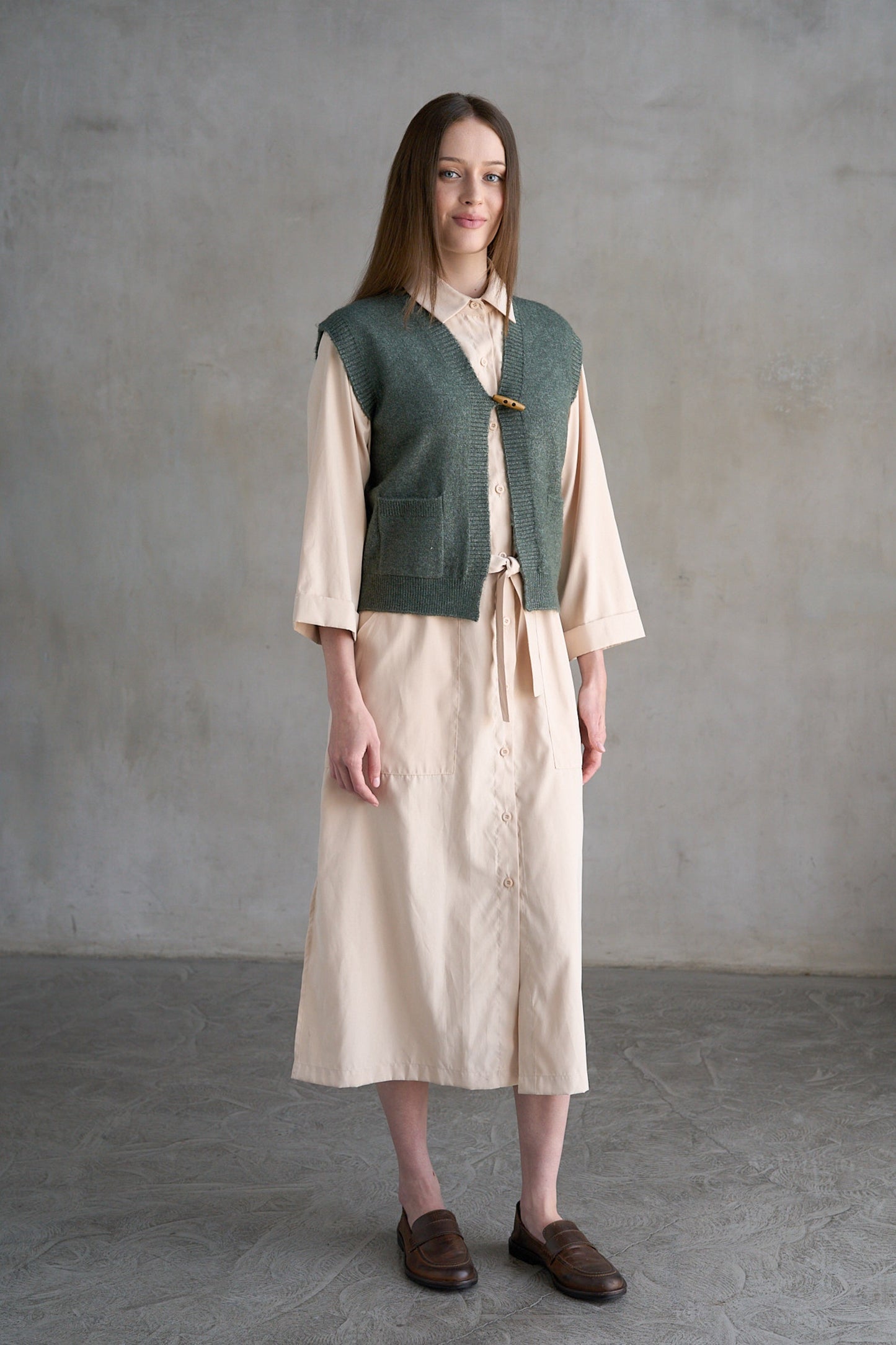 V-Neck Vest in Dusty Green