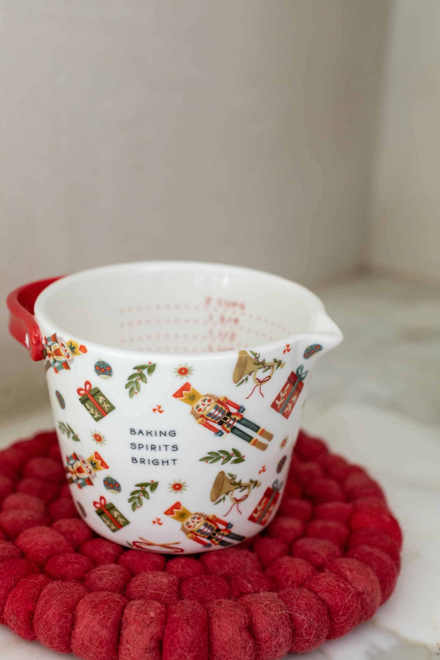 Pom Trivet Collection