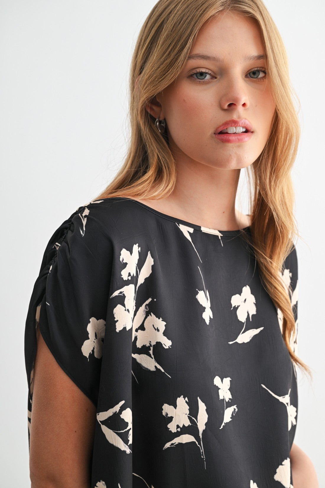 Flower Print Boat Neck Top