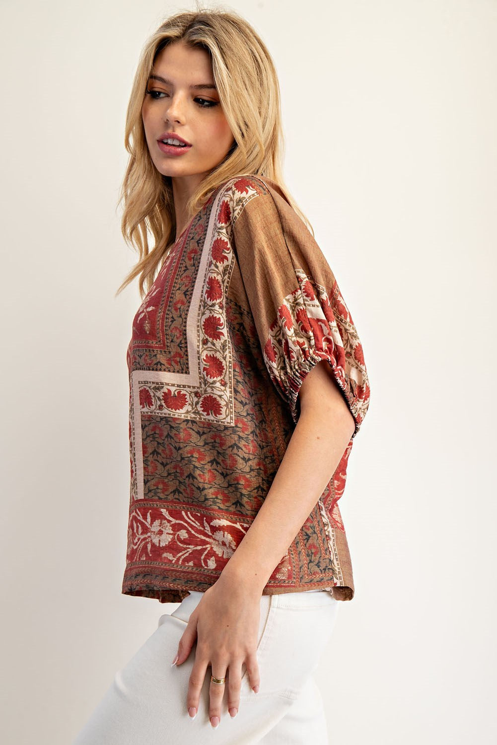 Floral Patchwork Top in Antique Red