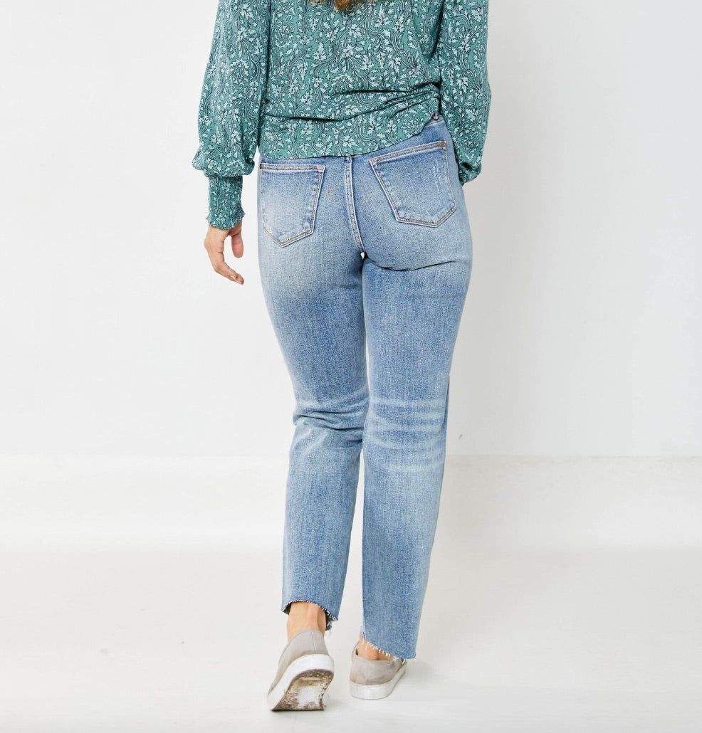 Magic Destroy Straight Leg Jeans