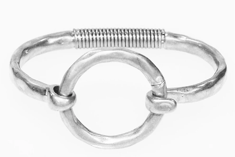 Metal Circle Hinged Bracelet