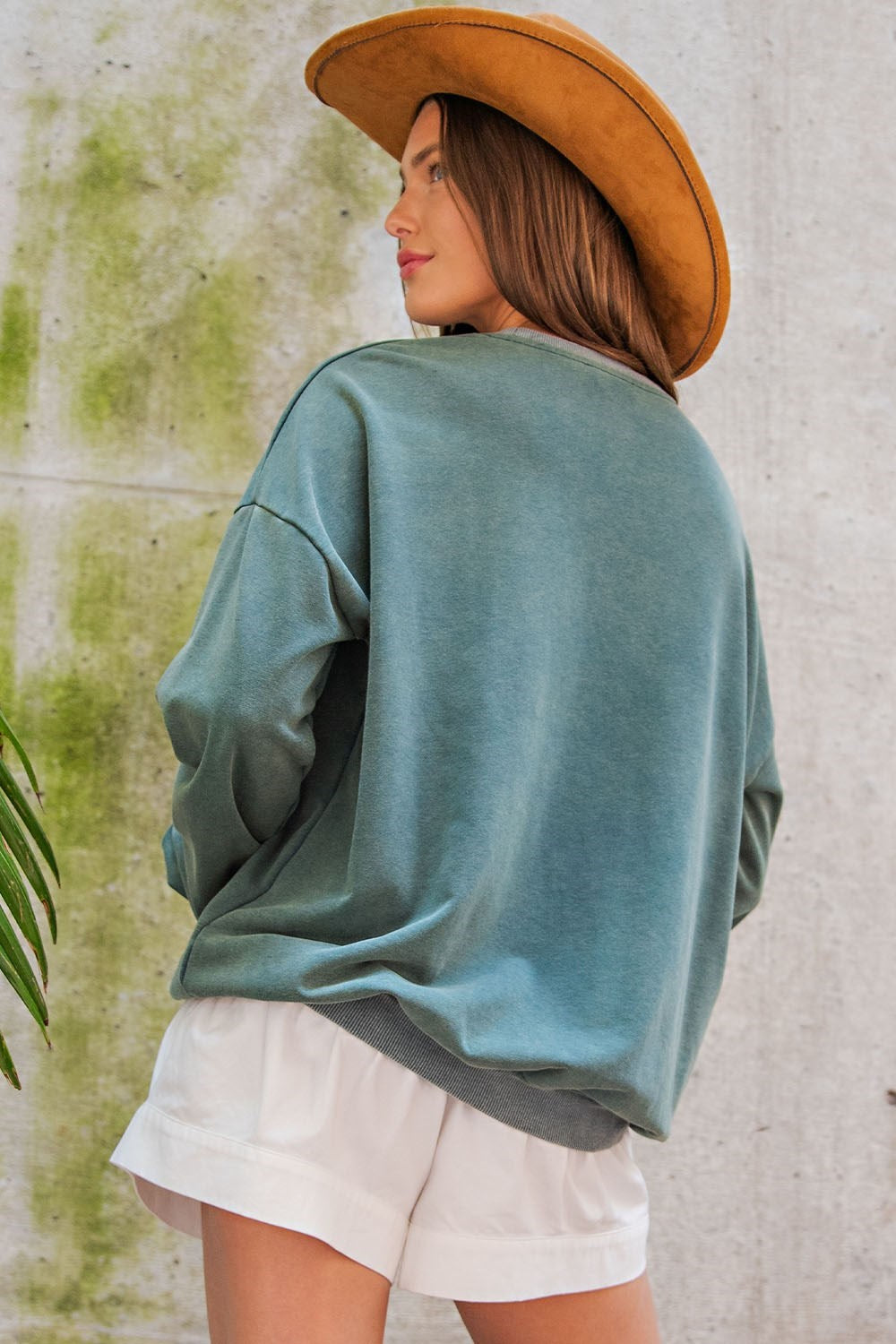Oversized Blingy Horseshoe Sweatshirt