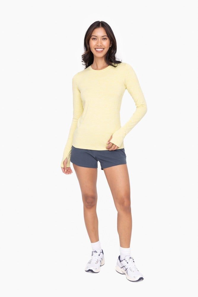 Active Top With Thumb Holes in Dusty Lime