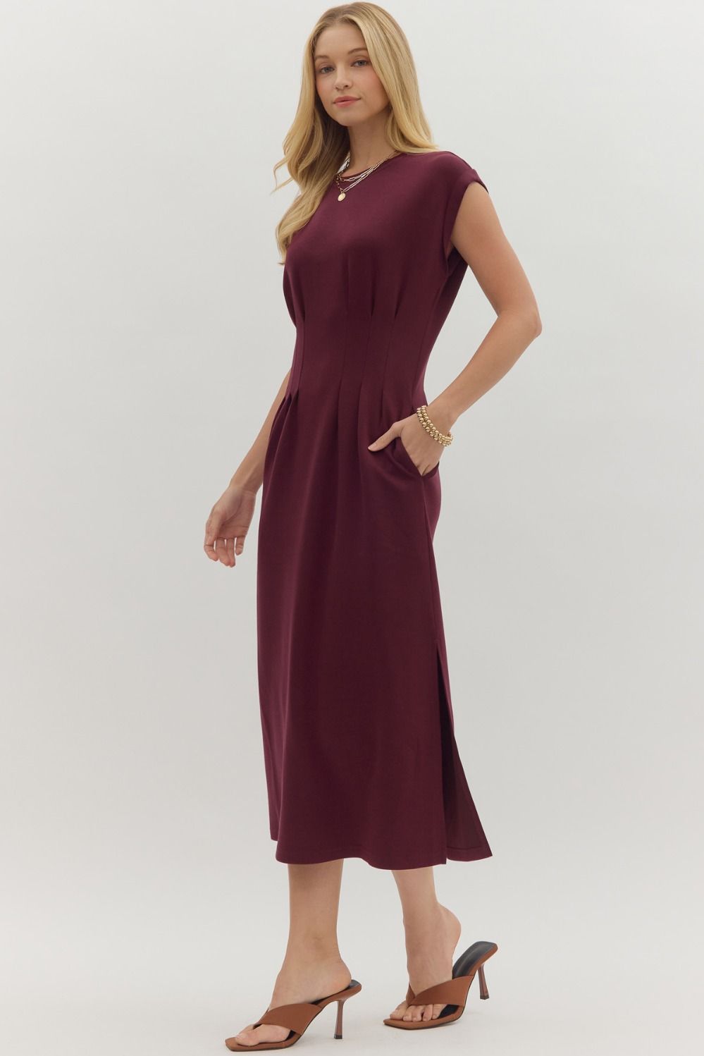 Solid Cap Sleeve Dress in Maroon