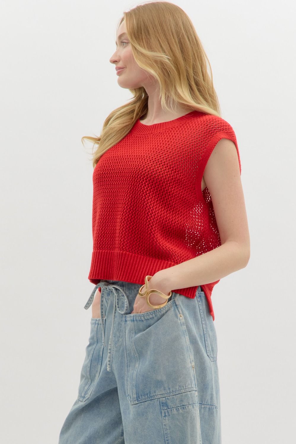 Red Knit Sleeveless Pullover