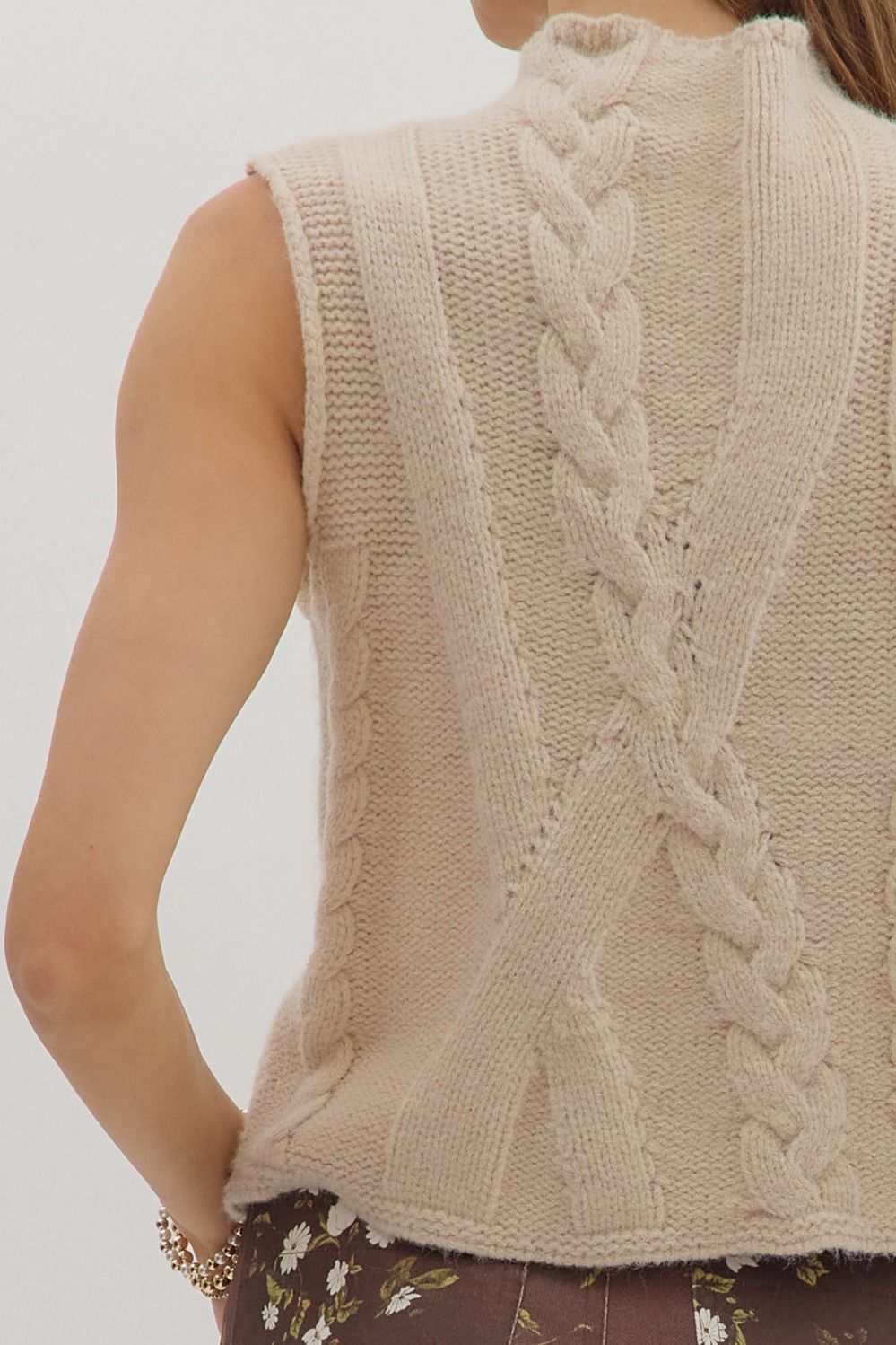 Sleeveless Mock Neck Sweater Top