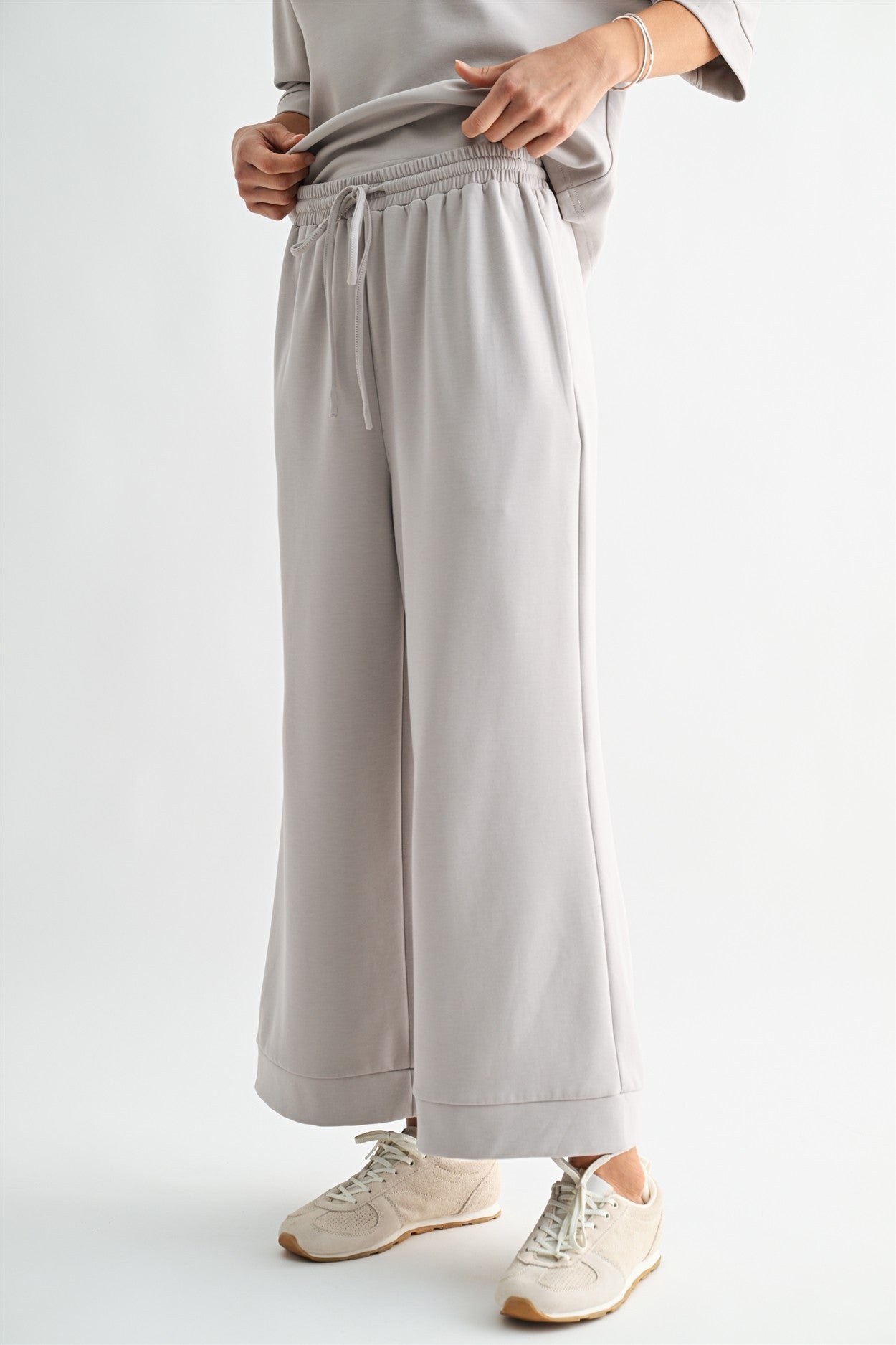 Scuba Pants in Light Grey