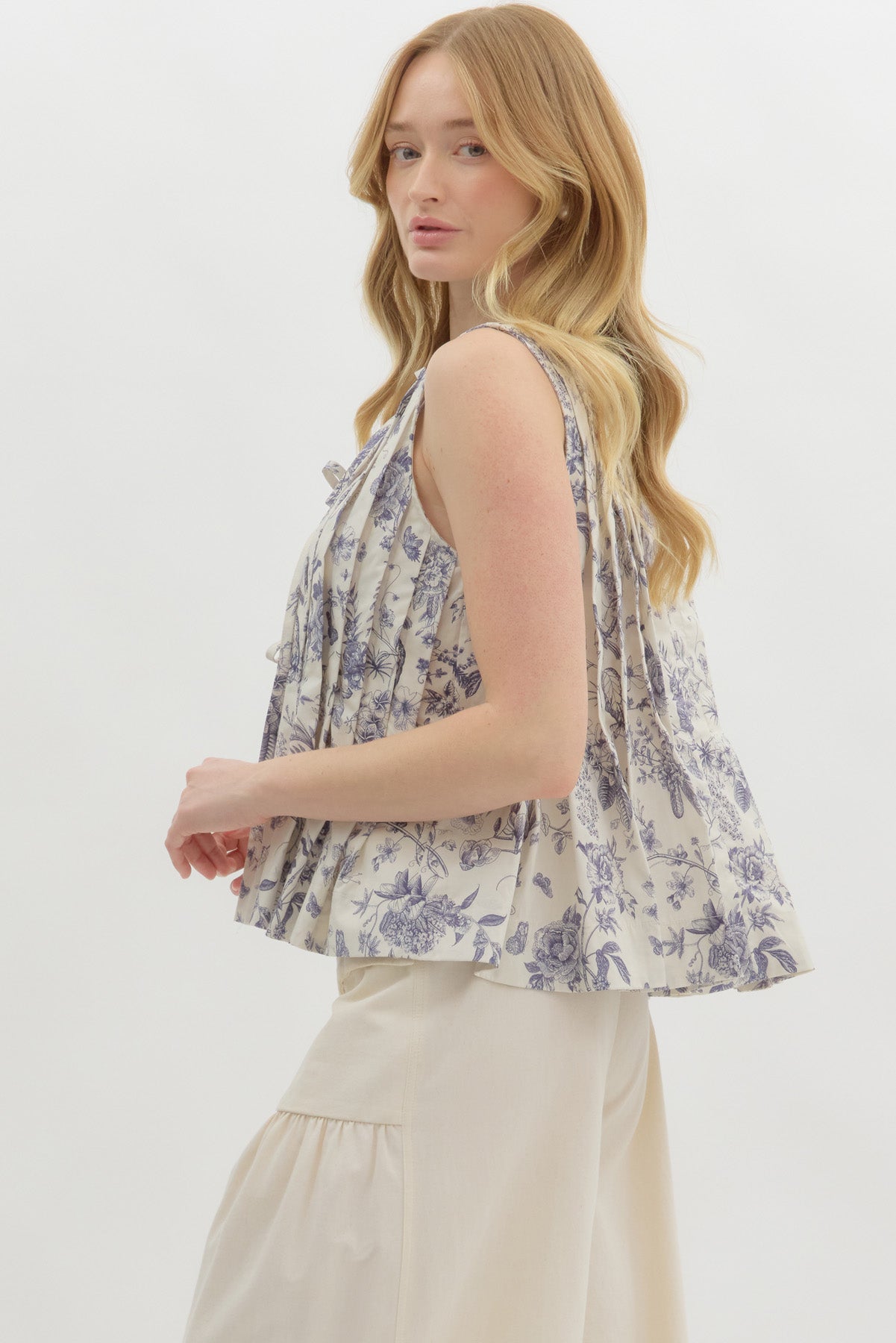 Floral Pleated Top