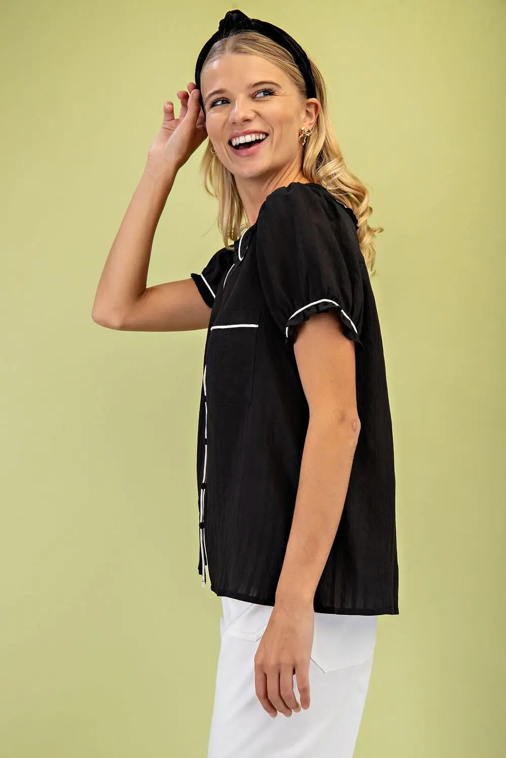 Peter Pan Collar Top in Black