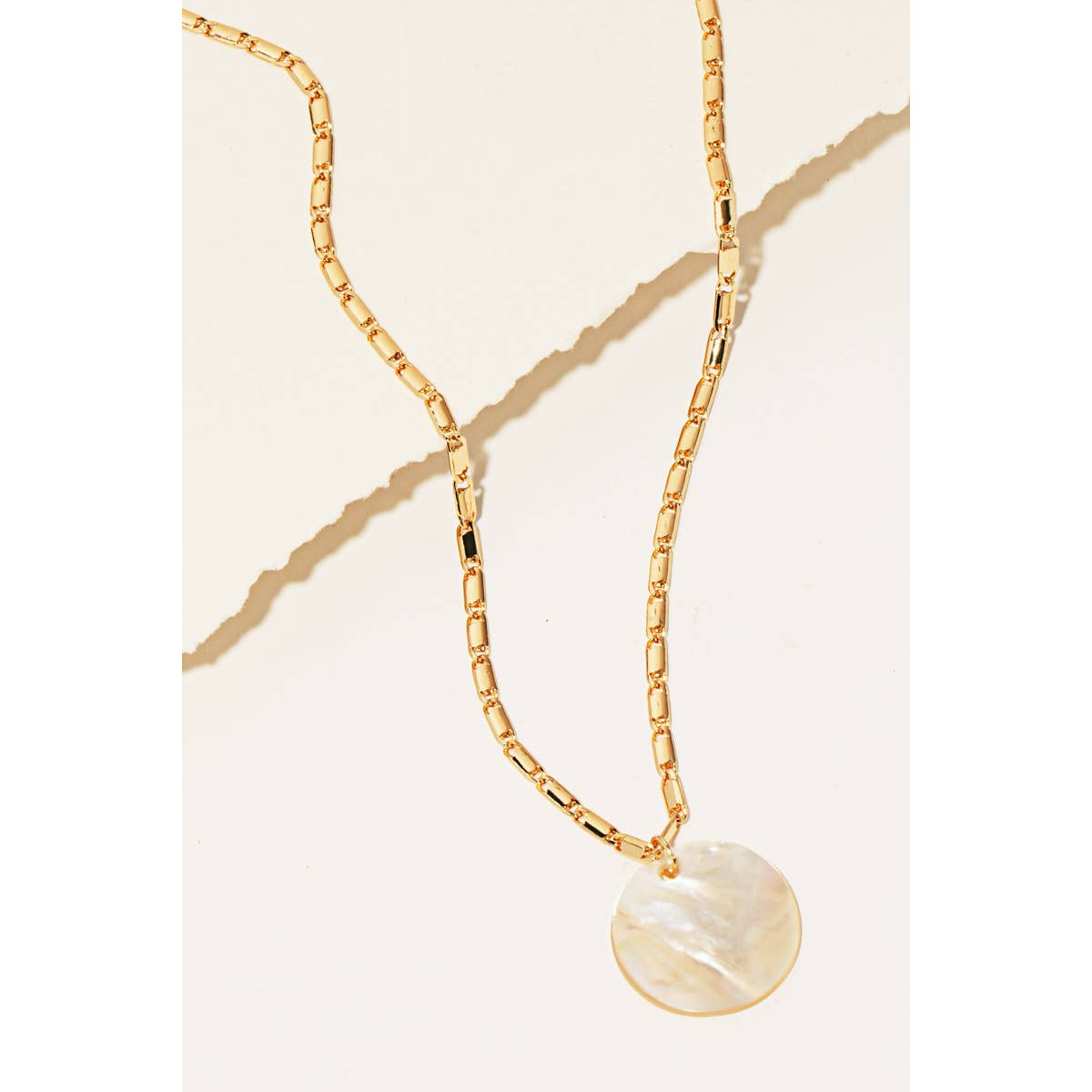 Mother of Pearl Disc Pendant Necklace