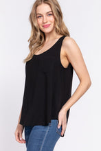 Sleeveless Round Neck Top