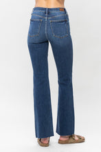 Mid-Rise Cut Hem Bootcut Jeans