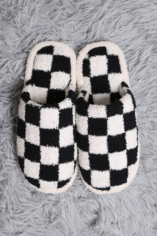 Checkered Slippers in Black