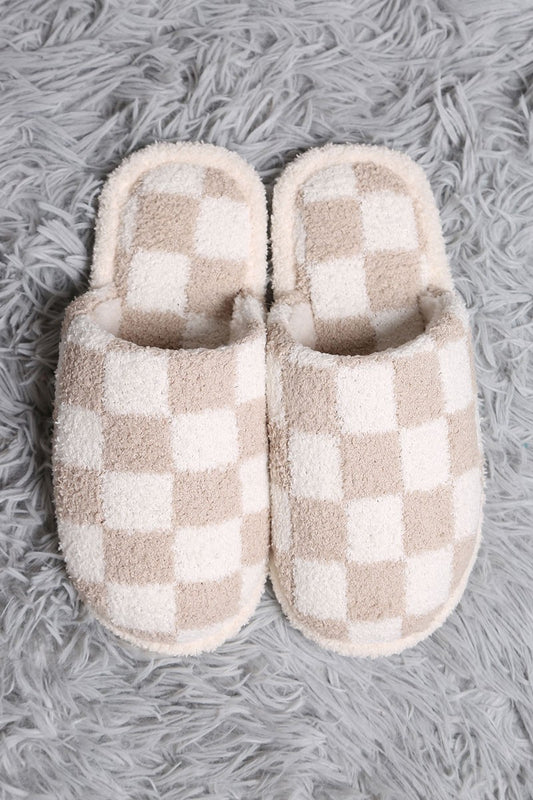 Checkered Slippers in Taupe