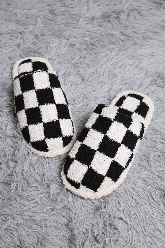 Checkered Slippers in Black