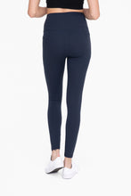 Tapered Band Essential Leggings
