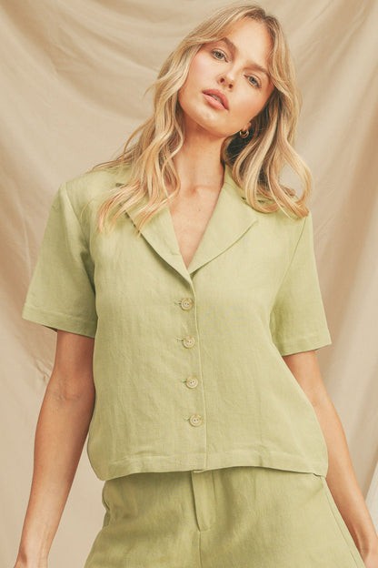 Button Closure Crop Top in Green