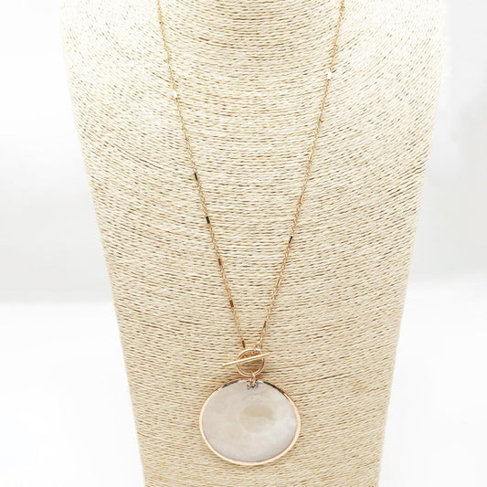 Lg. Round Shell Toggle Necklace