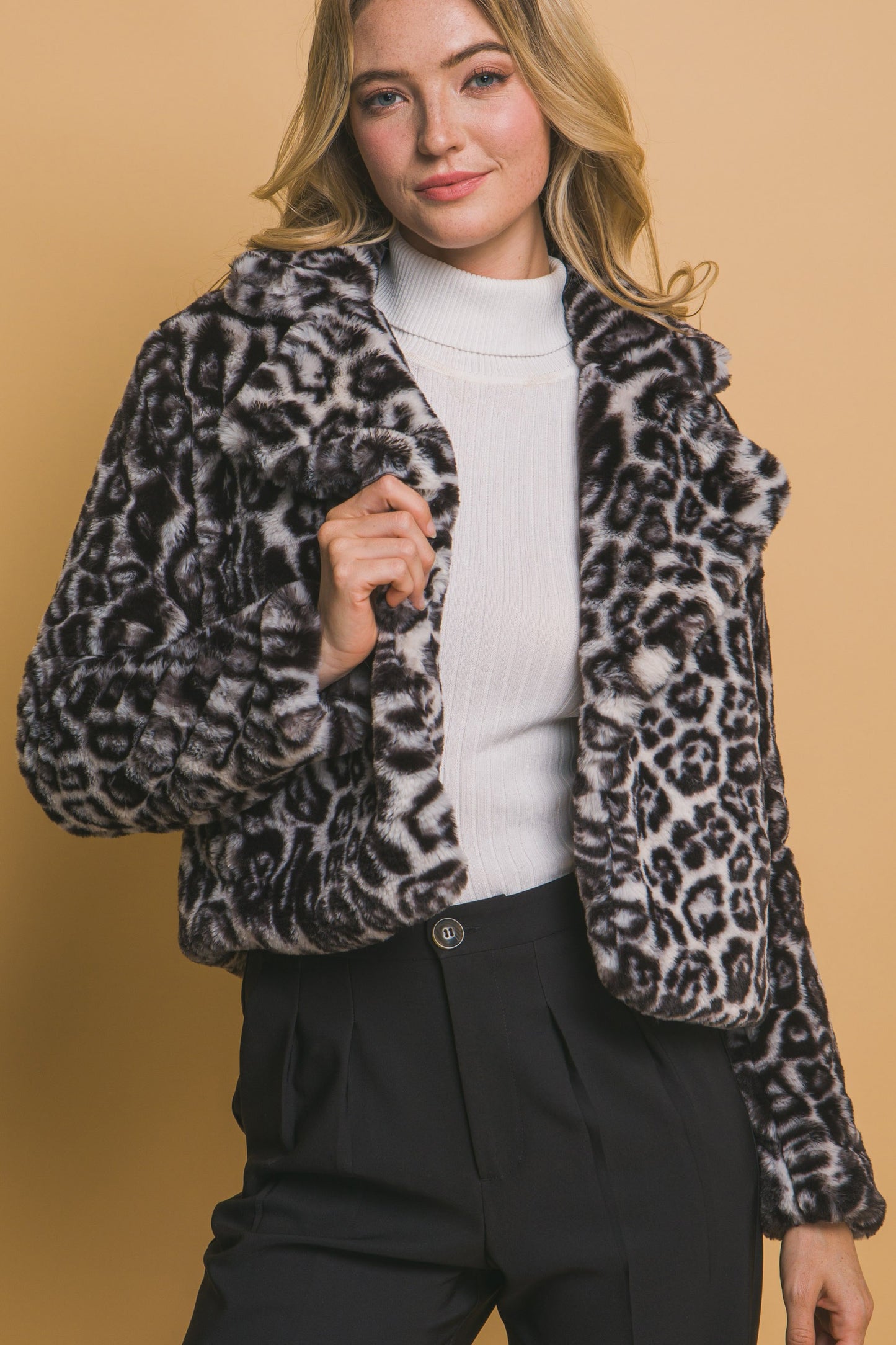 Leopard Faux Fur Cropped Jacket in Black