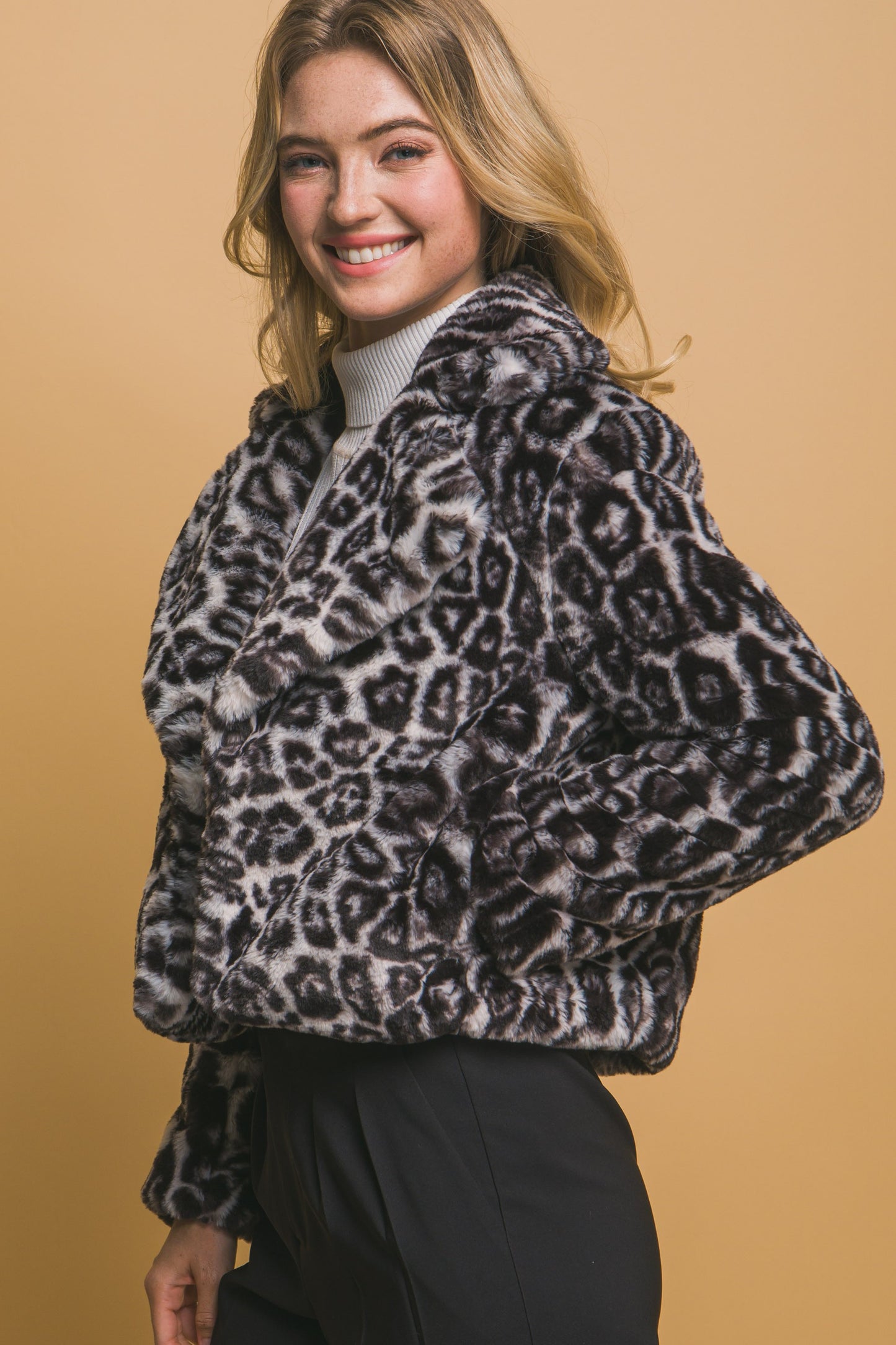 Leopard Faux Fur Cropped Jacket in Black