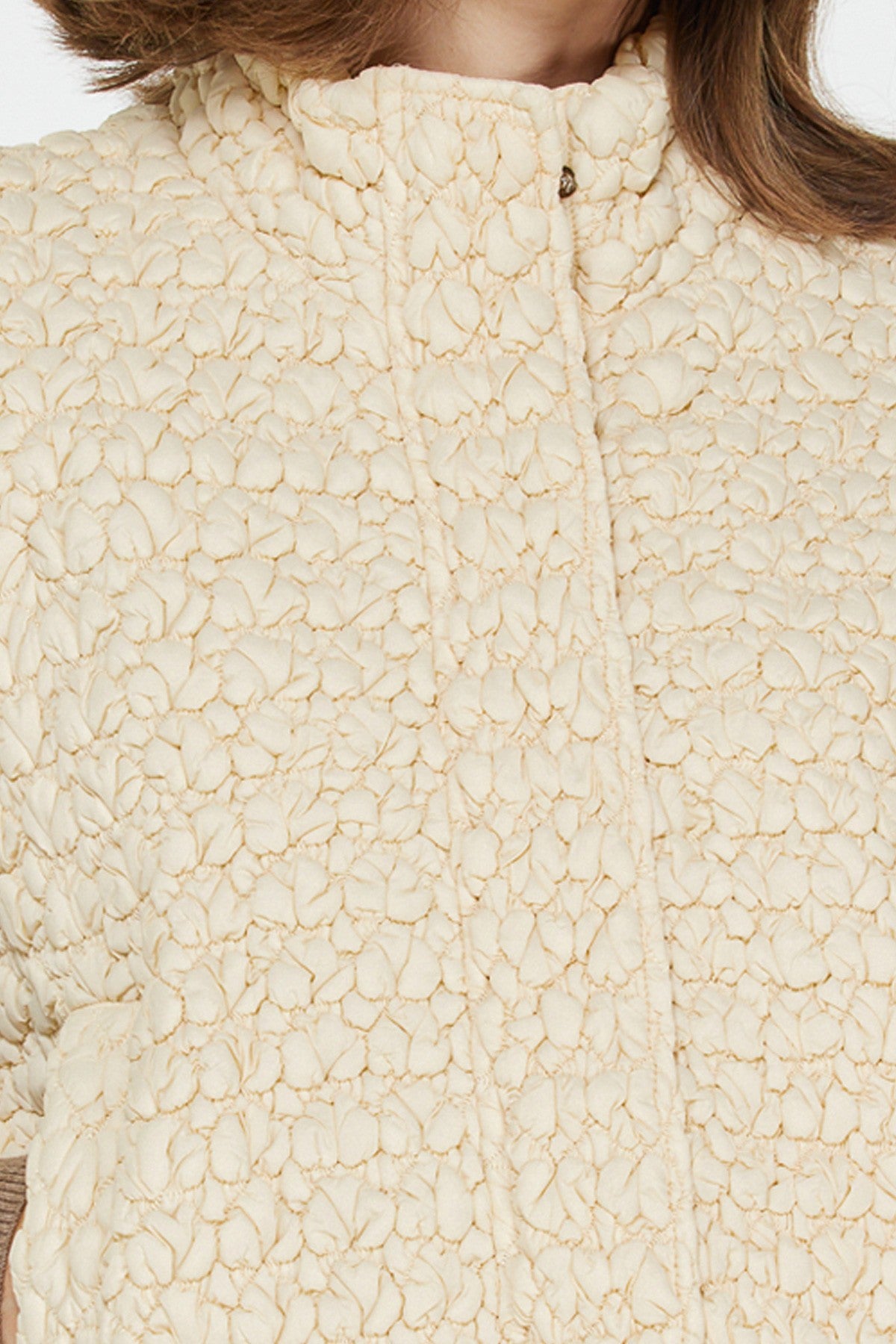 Cropped Quilting Vest in Ivory
