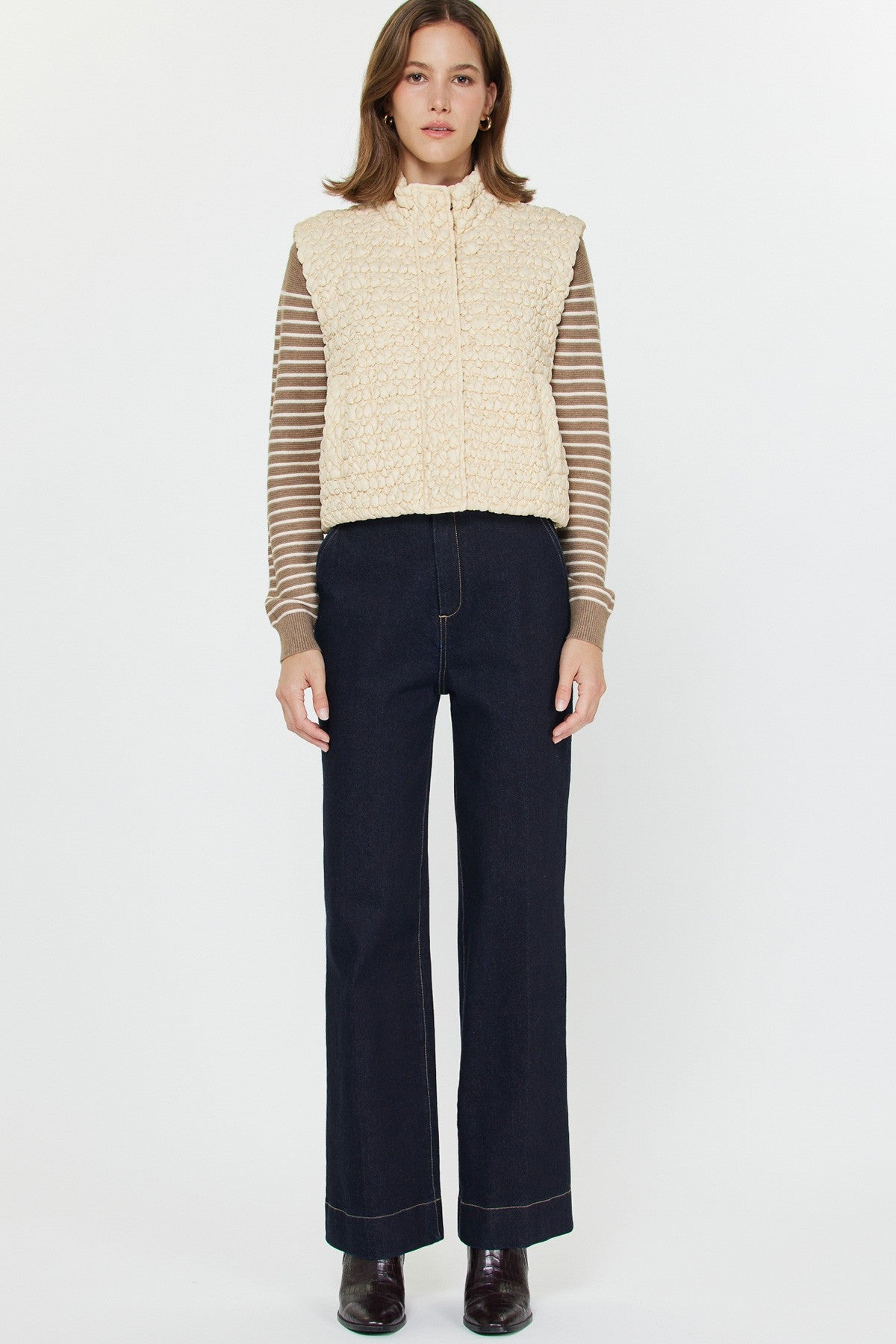 Cropped Quilting Vest in Ivory