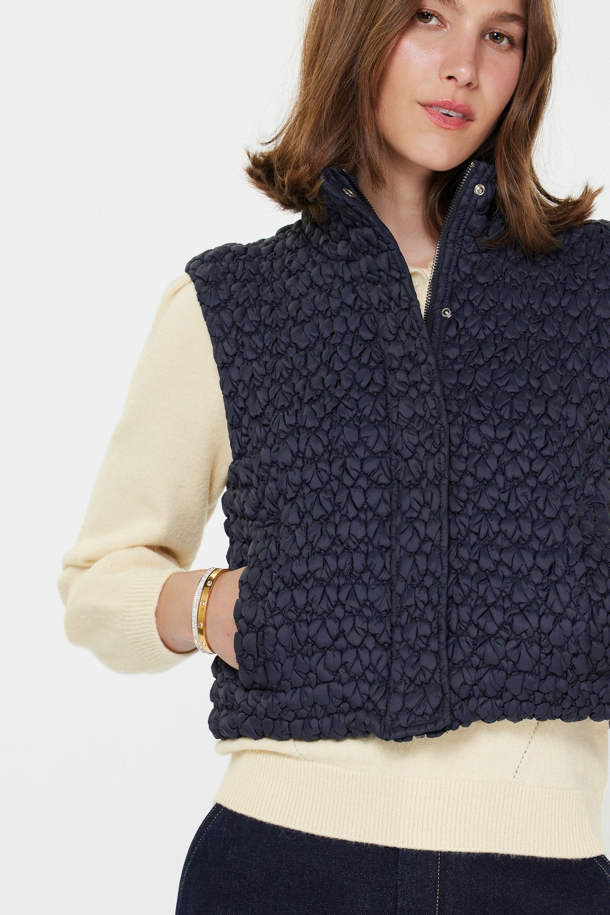 Cropped Quilting Vest in Navy