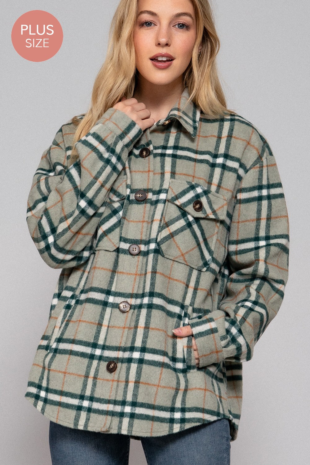 Curvy Plaid Jacket in Green