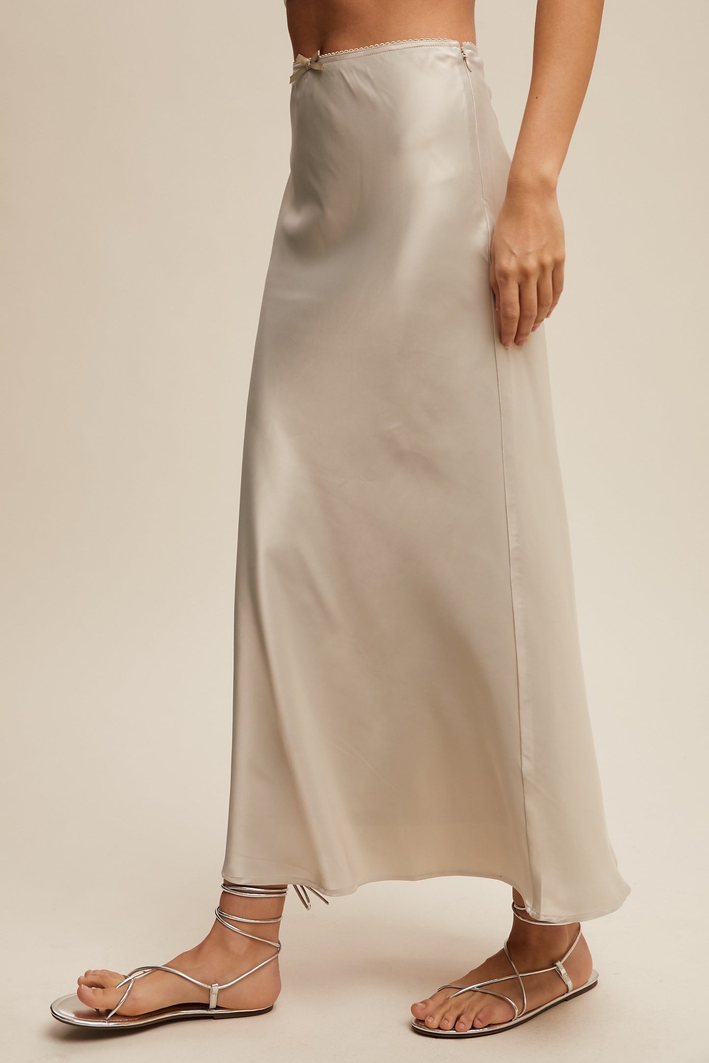 Bow Detail Maxi Skirt in Dove