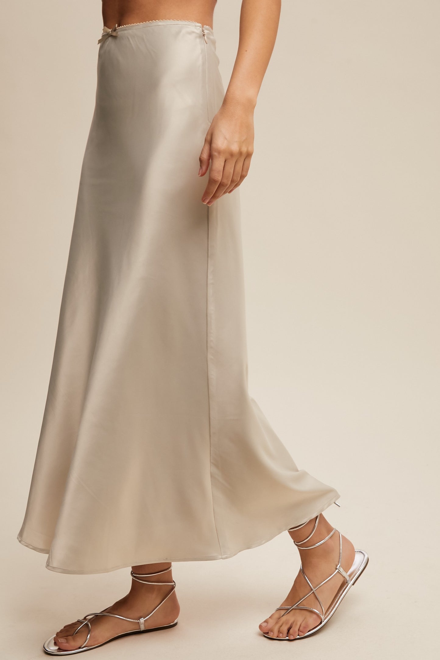 Bow Detail Maxi Skirt in Dove