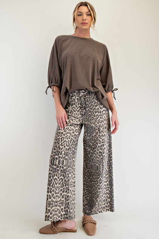 Stretchy Animal Print Washed Jeans