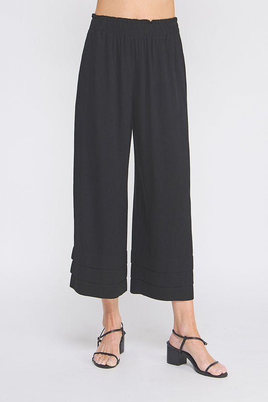 Doube Hem Detail Ankle Pants in Black