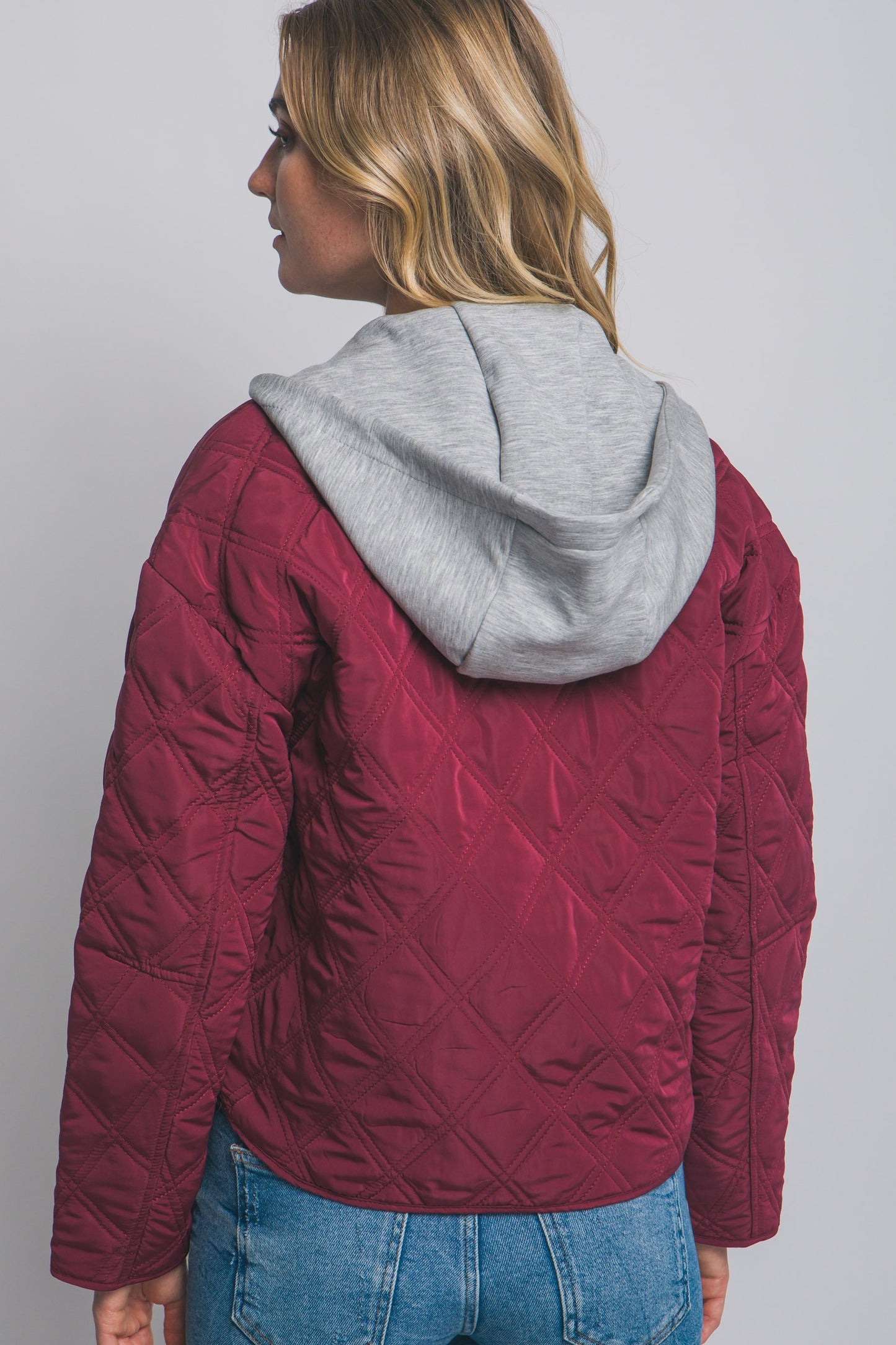 Contrast Puffer Jacket in Burgundy