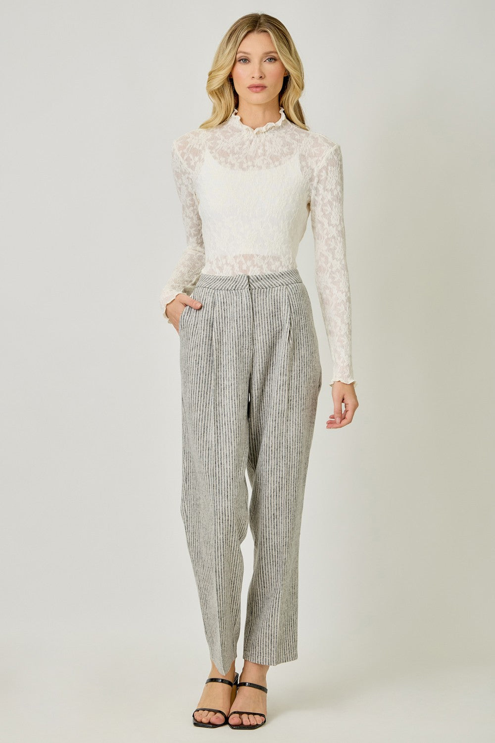 Lettuce Edge Top in Ivory