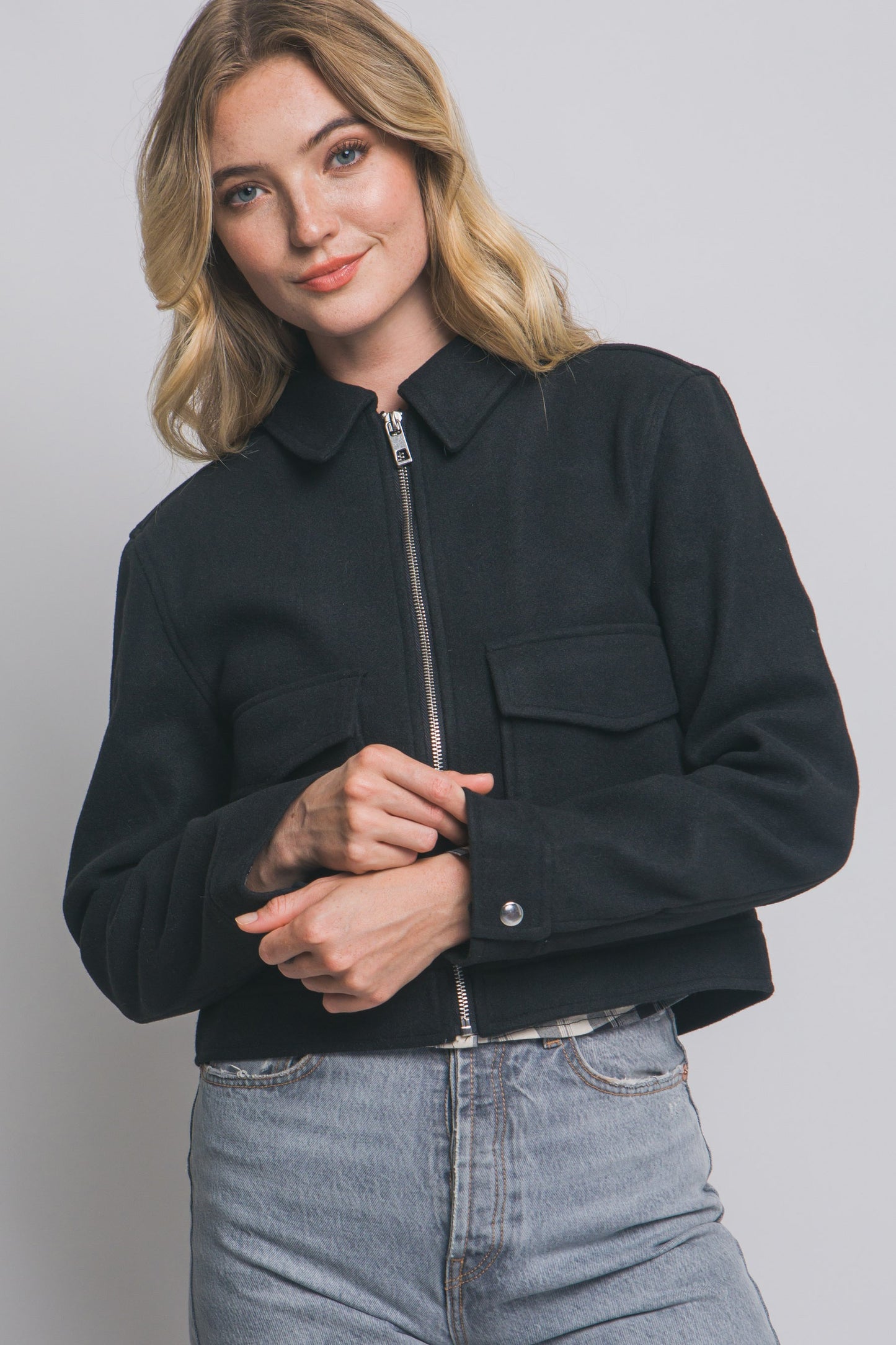 Zip-up Flat Pocket Jacket in Black