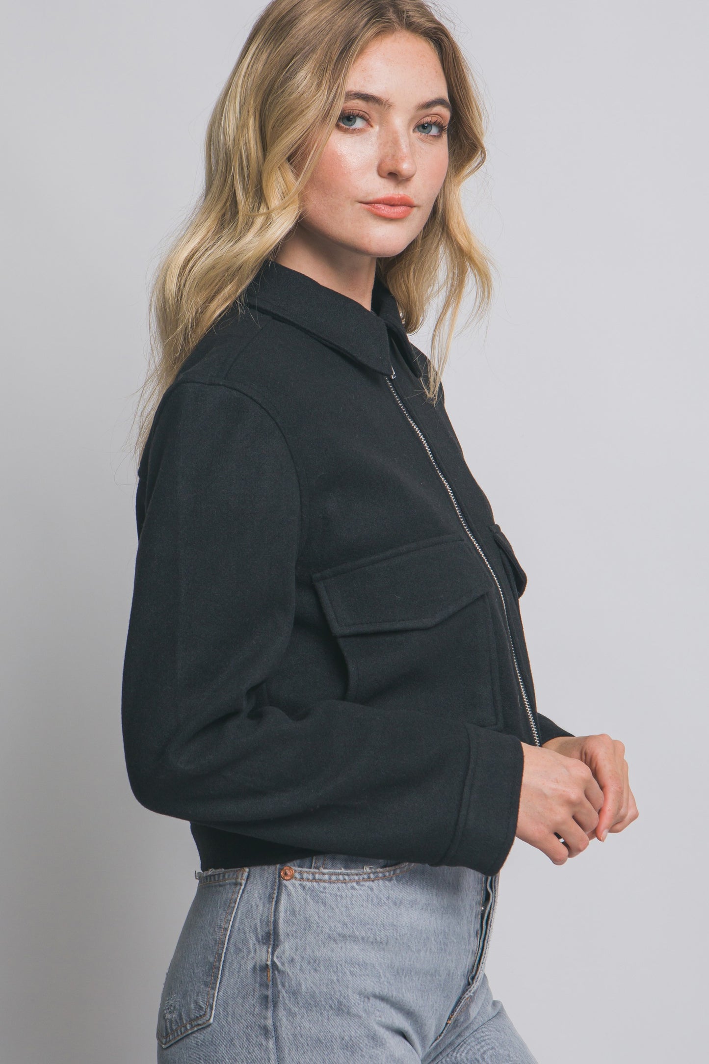Zip-up Flat Pocket Jacket in Black