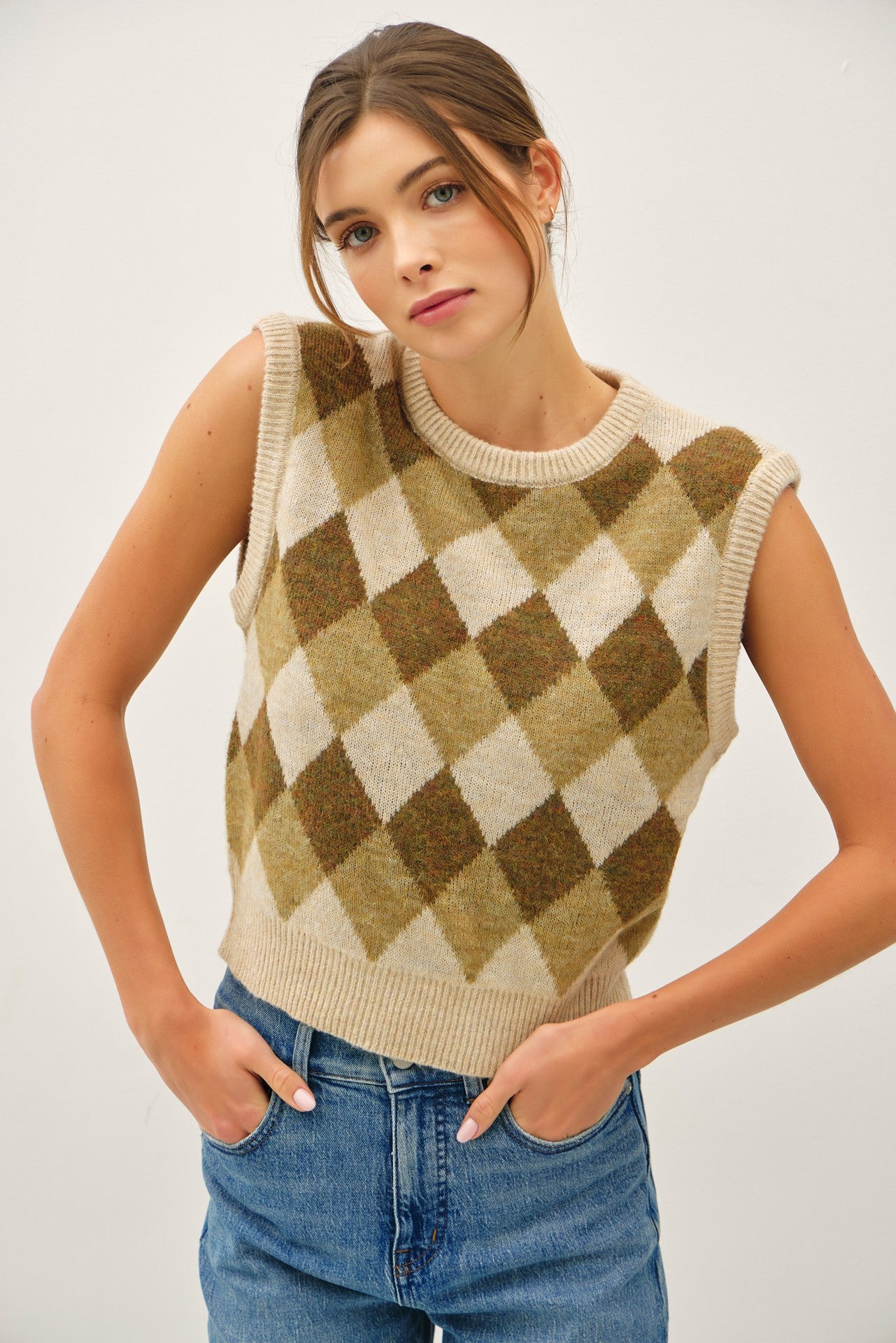 Argyle Sweater Vest in Olive