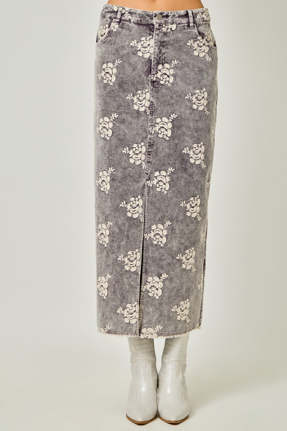 Embroidered Front Slit Corduroy Skirt in Charcoal